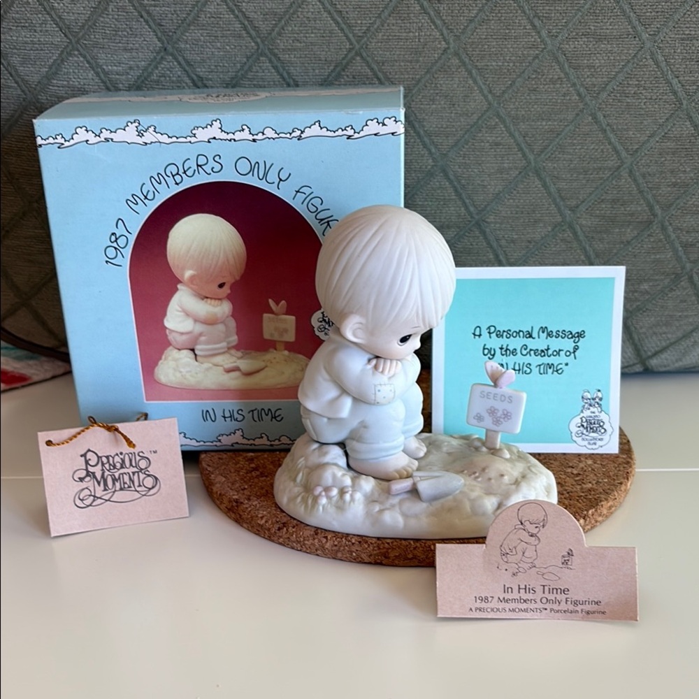 Precious Moments 1987 Members Only “In His Time” Figurine
